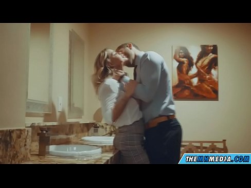 ❤️ Uma blonde obugaxayo ekuyenga endlini yangasese yomphakathi Ucansi olunamandla ku-zu.nastypornpics-com.ru ️❤